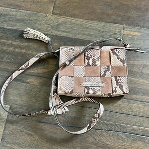 Michael Kors Crossbody